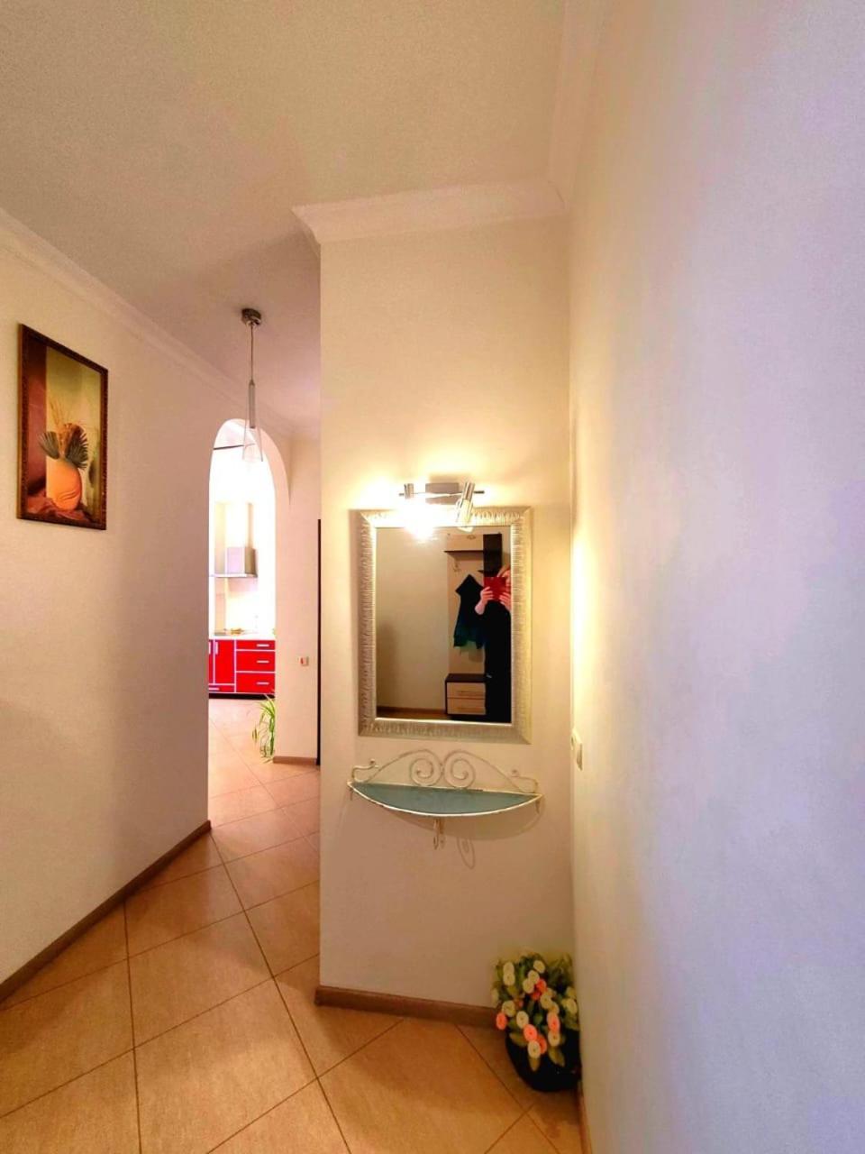Apartament Na Panteylemonovskaya Odesa Exterior foto